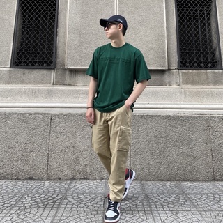 Áo thun Embossed Logo - Forest Green