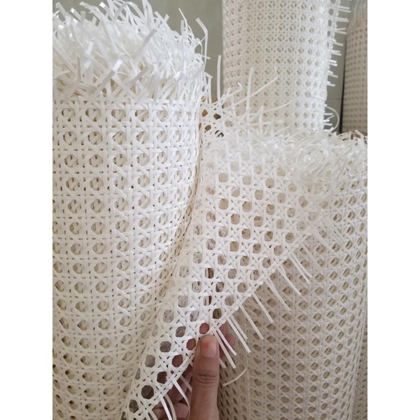 Tấm nhựa đan mây mắt cáo khổ 60 mầu trắng giá sỉ