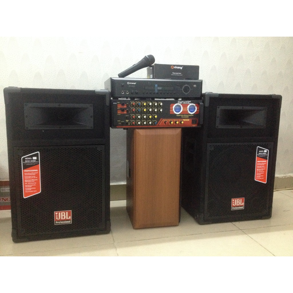 Dàn âm thanh karaoke sân khấu