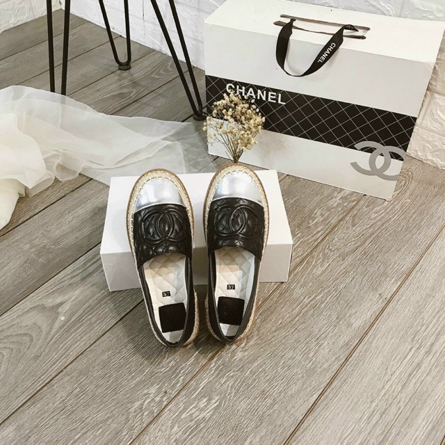 Giày slipon mũi bạc đế cói | BigBuy360 - bigbuy360.vn