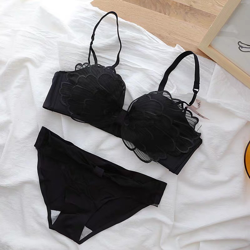 [Mã WA1606 giảm 15% đơn 99k] BÁN SỈ ÁO LÓT VÀ SÉT BỘ LÓT HÌNH LÁ CAO CÂP CHO NỮ | BigBuy360 - bigbuy360.vn