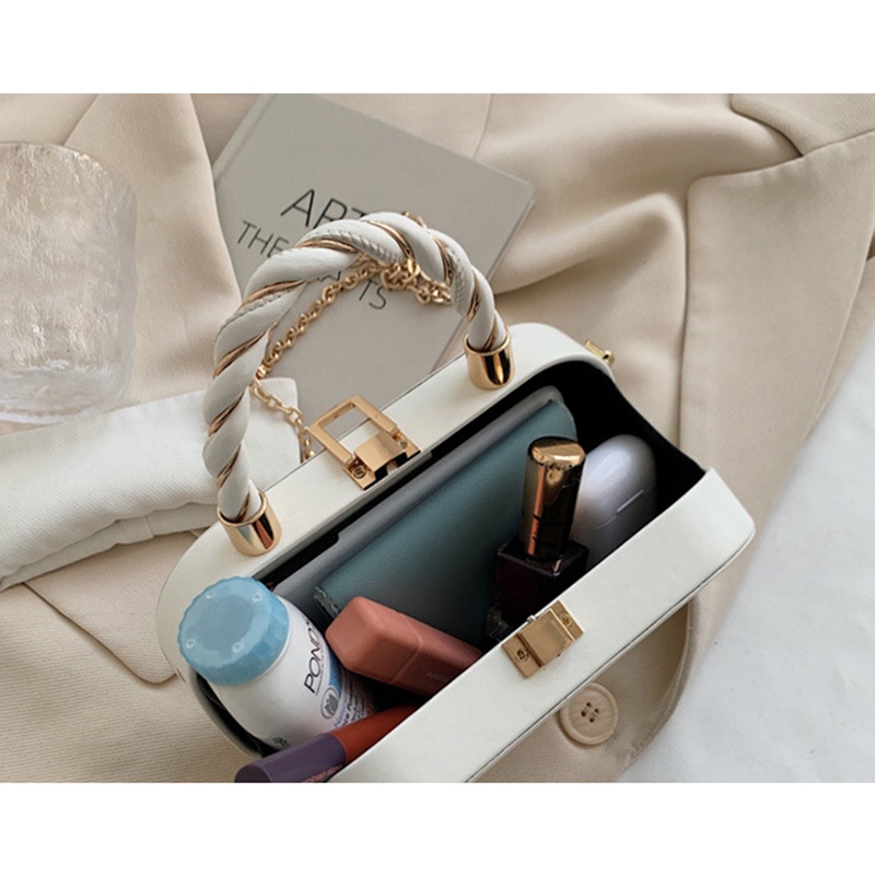 Túi Đeo Chéo Hình Vuông Cỡ Nhỏ Phối Dây Xích Thời Trang Cho Nữ