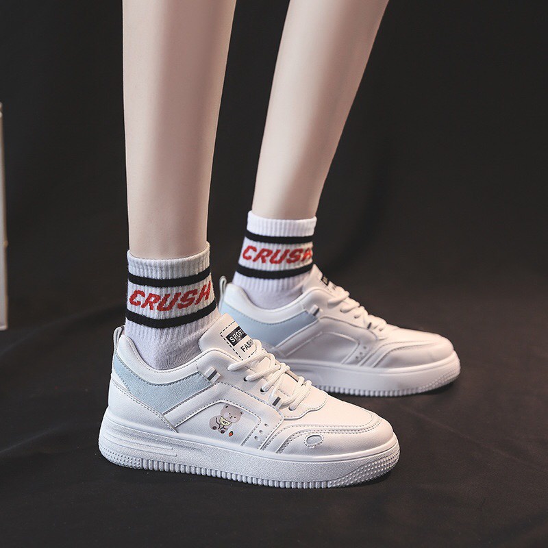 Giày thể thao nữ trắng, Giày nữ hình gấu cute phong cách Hàn Quốc hot 2022 màu trắng be da cao cấp GTT001 | BigBuy360 - bigbuy360.vn