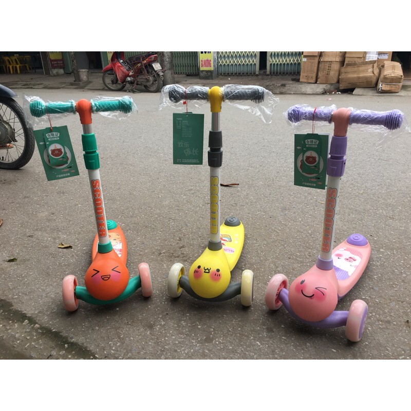 Xe trượt Scooter gấu 801
