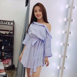 Váy kẻ xanh - tqxk