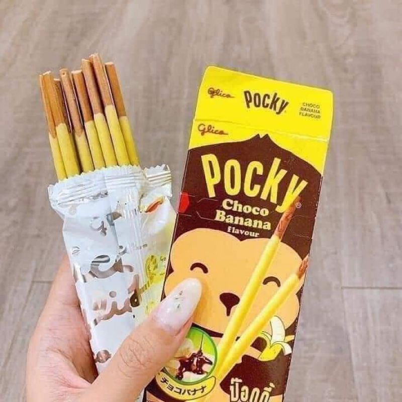 bánh pocky chuối thái lan lốc 10 hộp