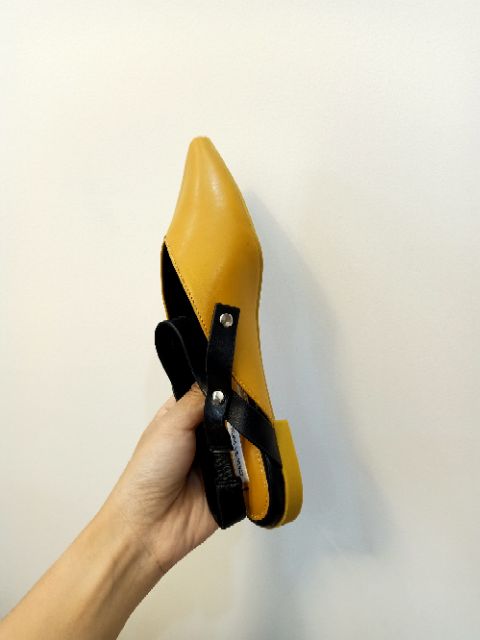 Pass giày size 37, chưa đi lần nào | BigBuy360 - bigbuy360.vn
