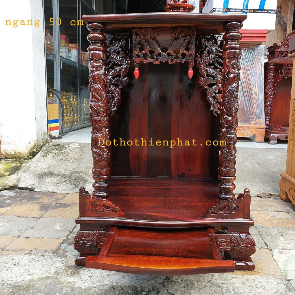 Bàn thờ thần tài ông địa gỗ muồng ngang 50 cm rất đẹp