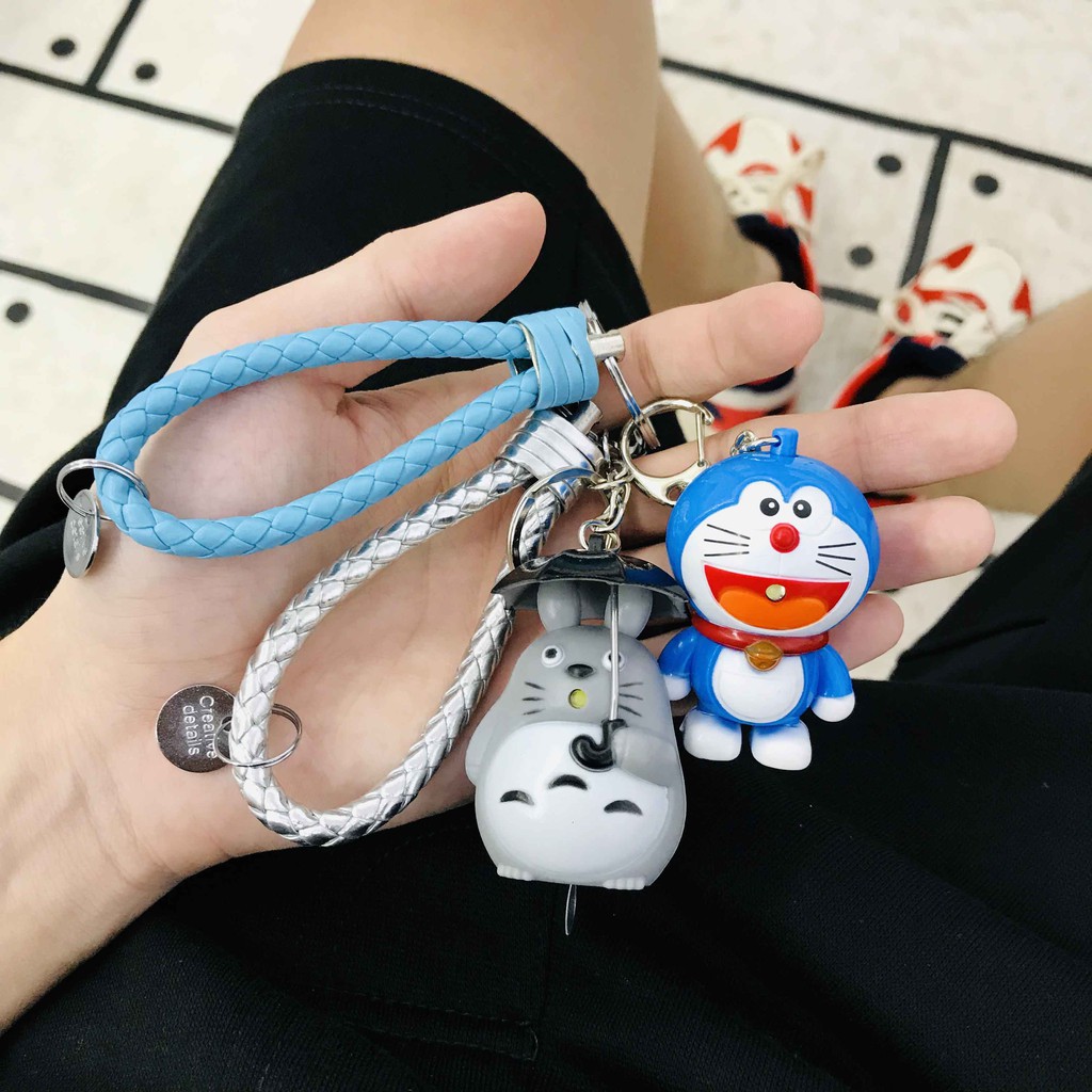 Móc khóa ĐÈN LED PHÁT ÂM Doremon - Totoro độc đáo