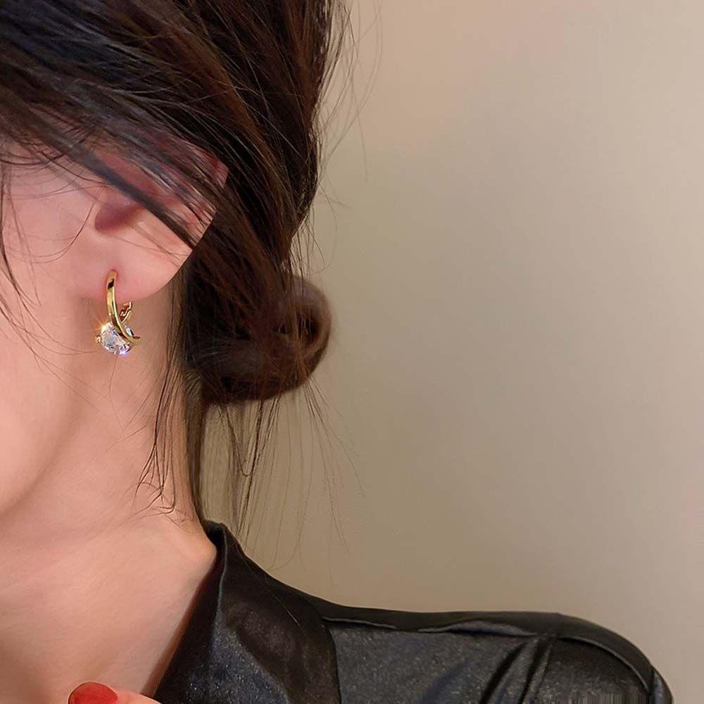 Khuyên Tai Vòng Xoắn Nhỏ Thời Trang Cá Tính Cho Nữ