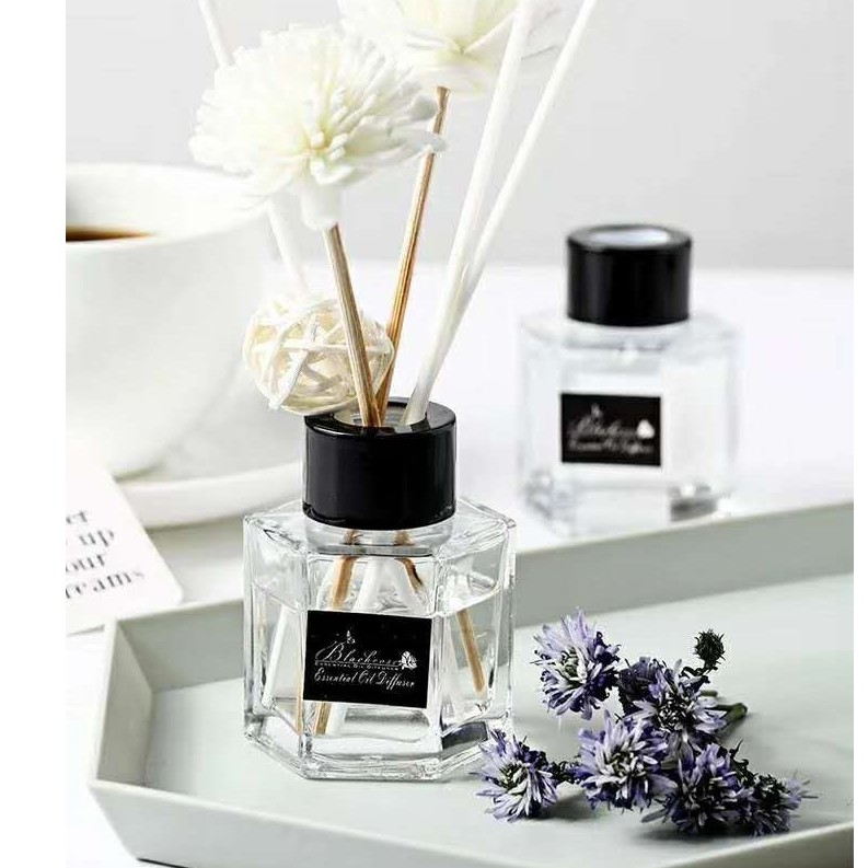 Lọ Tinh Dầu Nước Hoa Thơm Phòng, Khử Mùi, Diệt Khuẩn, Thanh Mát