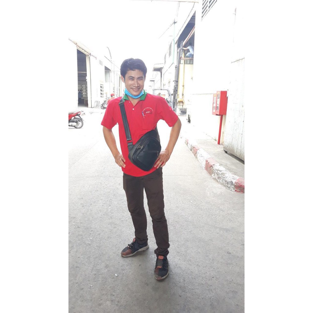 Túi đeo chéo CNT MQ05 đen phong cách