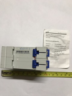 Aptomat 1 pha 2 cực CHINT