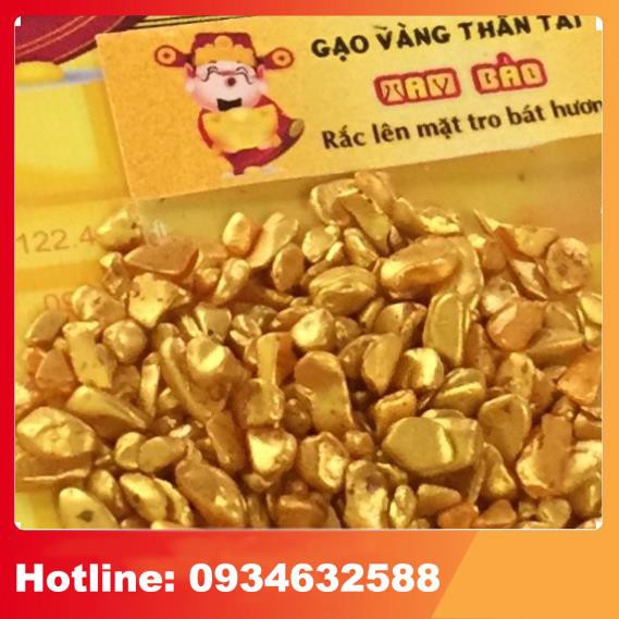 Gạo vàng thần tài -HCLB dùng để rắc lên mặt tro của bát nhang, xin nạp tài, cầu Thần tài phù hộ