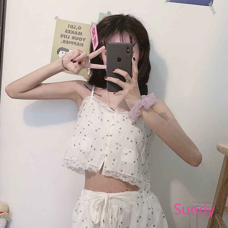 Bộ Đồ Ngủ Hai Dây In Hoa Xinh Xắn Dành Cho Nữ