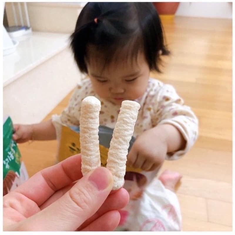 Bánh gạo hữu cơ hình que Momsmi 6m Hàn Quốc date 9/2024