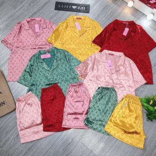 Bộ ngủ lụa gấm mặc nhà