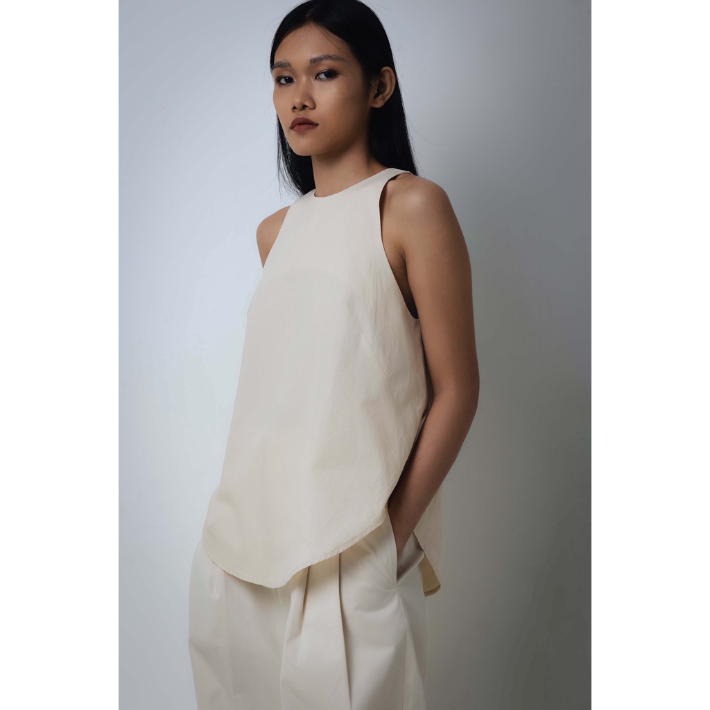 CoNIN-áo yếm đơn giản phom rộng