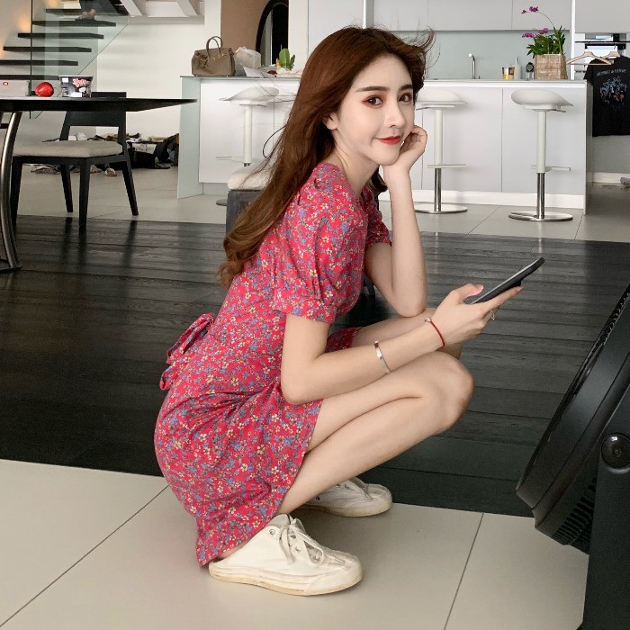 Đầm Tay Ngắn In Hoa Phong Cách Vintage | BigBuy360 - bigbuy360.vn