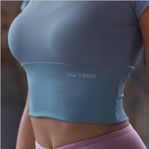 Áo Thun Tập Gym Yoga Cạp Cao, Lưng Trần Khoét Cách điệu Sang chảnh và Tinh tế A19