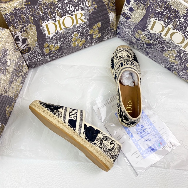 Slipon bản mới thiên nga