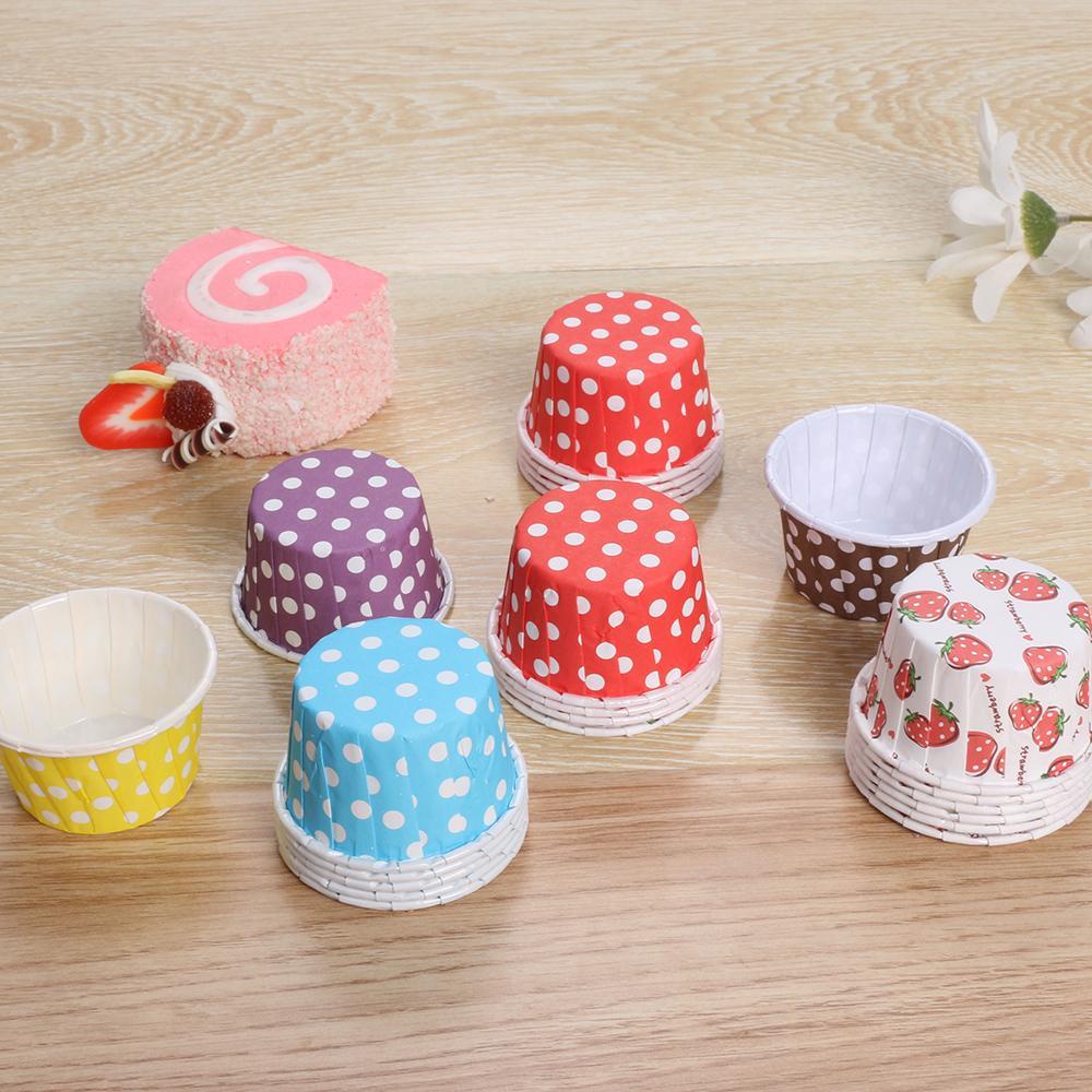 Set 100 Cốc Làm Bánh Cupcake Chống Mỡ Họa Tiết Chấm Bi