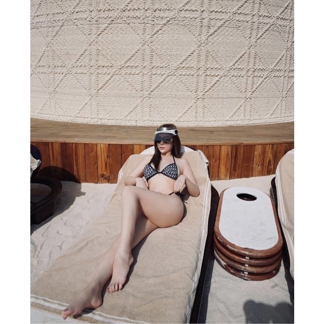 Bikini 2 mảnh tam giác thương hiệu di o viền đen siêu xịn kèm ảnh thật
