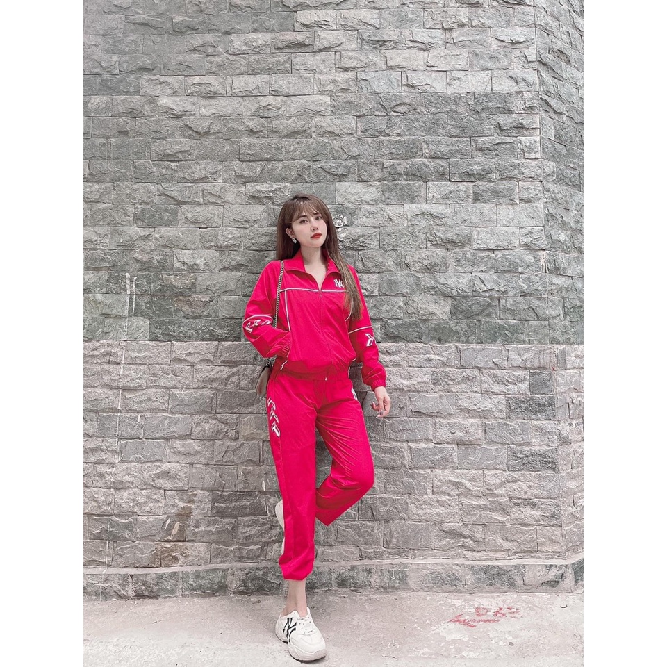 (HÀNG XUẤT XỊN) Set bộ gió nữ đỏ 2 lớp ÁO LÓT LƯỚI N//Y, LƯNG SAU IN, NGỰC THÊU VIỀN. LOGO,KHOÁ TÚI QUẦN.