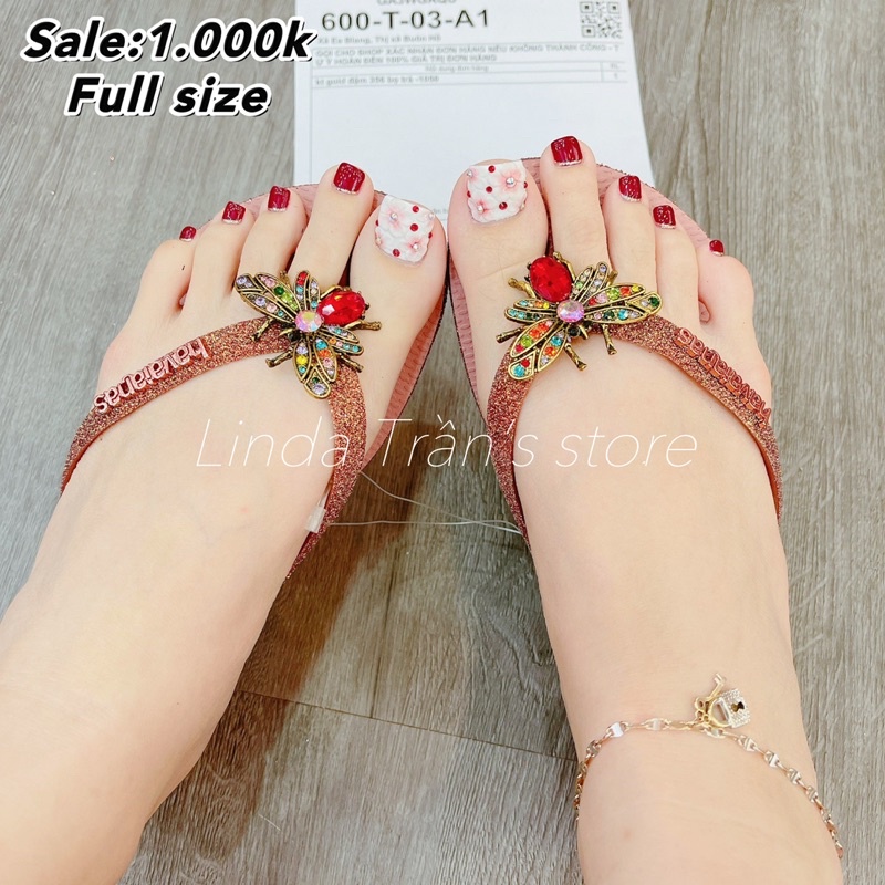 dép HVN kim tuyến viền hồng ruốc mix charm