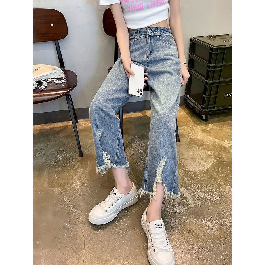 Quần Jeans Nữ Lưng Cao Dáng Rộng Rách Gối Cá Tính