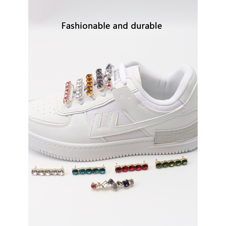 1 Khóa Dây Giày Đính Đá Sáng Lấp Lánh