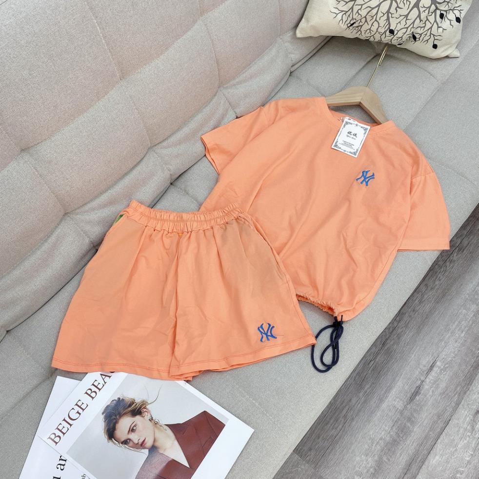 Set đồ nữ cá tính, set quần sóc áo thun đi chơi sang chảnh mùa hè đẹp 8A00082 THVVN | BigBuy360 - bigbuy360.vn