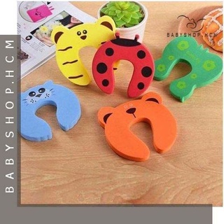 Miếng xốp chặn cửa chống va đập