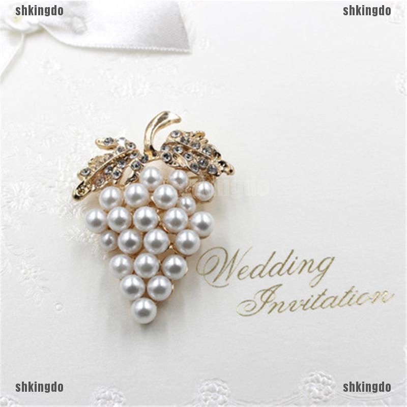 Ghim cài khăn choàng hình hoa đính ngọc trai xinh xắn