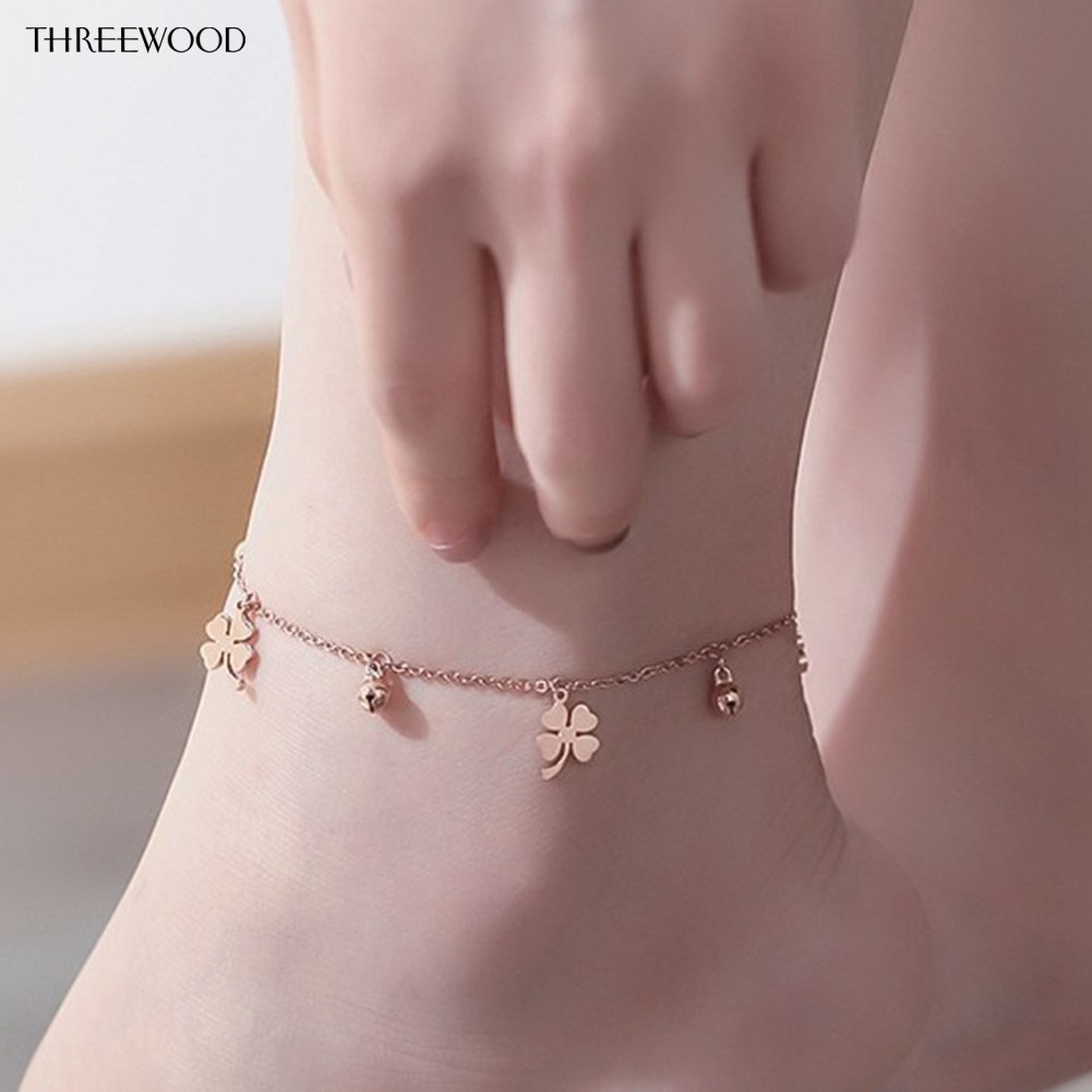 Lắc chân trang trí hình cỏ 4 lá may mắn cho nữ đeo vào mùa hè