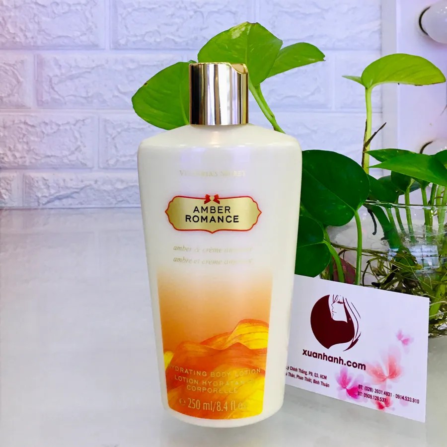 Combo tắm + dưỡng thể Victoria Secret Amber Romance lôi cuốn, quyến rũ, 250mlx2 | BigBuy360 - bigbuy360.vn