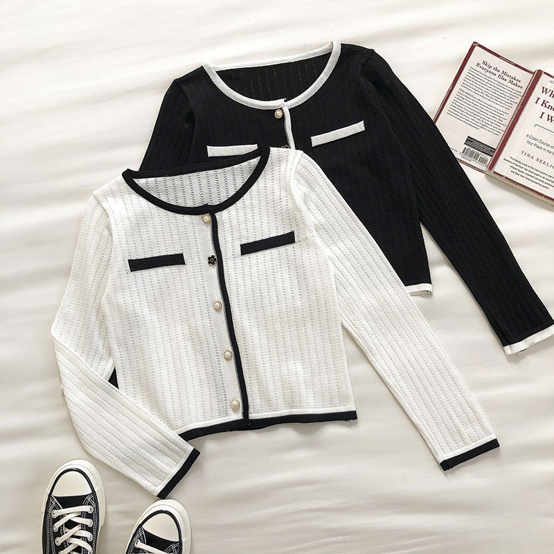 Áo Cardigan Dệt Kim Tay Dài Cổ Tròn Phối Nút Thiết Kế Đơn Giản