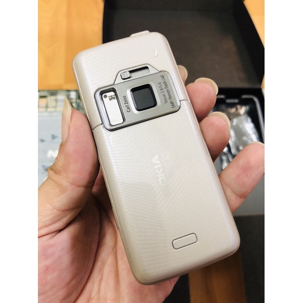 Nokia N82 nguyên hộp