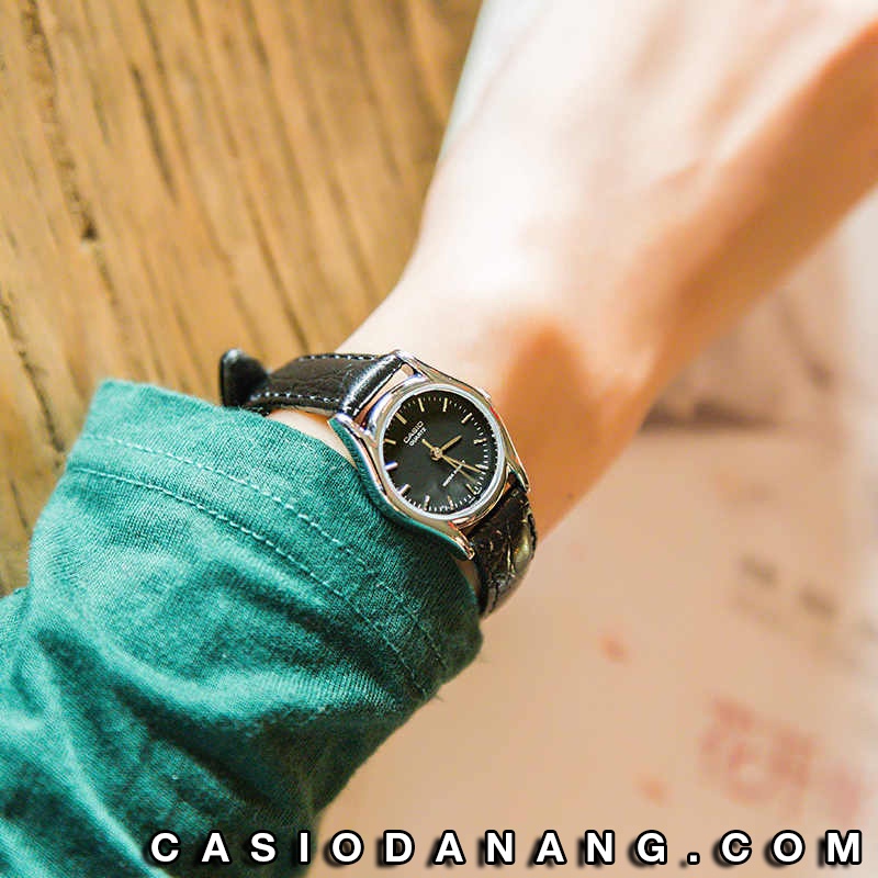 Đồng hồ nữ dây da Casio chính hãng Anh Khuê LTP-1094E-1ARDF (23mm)