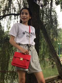 TÚI ĐEO CHÉO VÂN CÁ SẤU