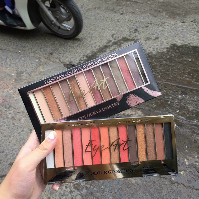 Phấn mắt 14 ô Eye Art siêu hót