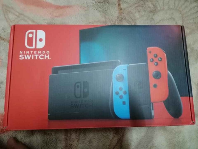 Máy chơi game Nintendo Switch V2 likenew 99%