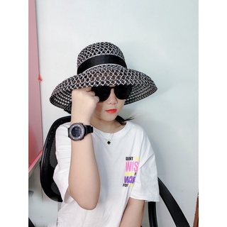 Nón cói, Mũ cói đi biển vành cụp lồng đèn nơ lụa xịn sò .