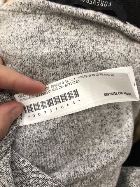 Áo len dệt kim croptop F21