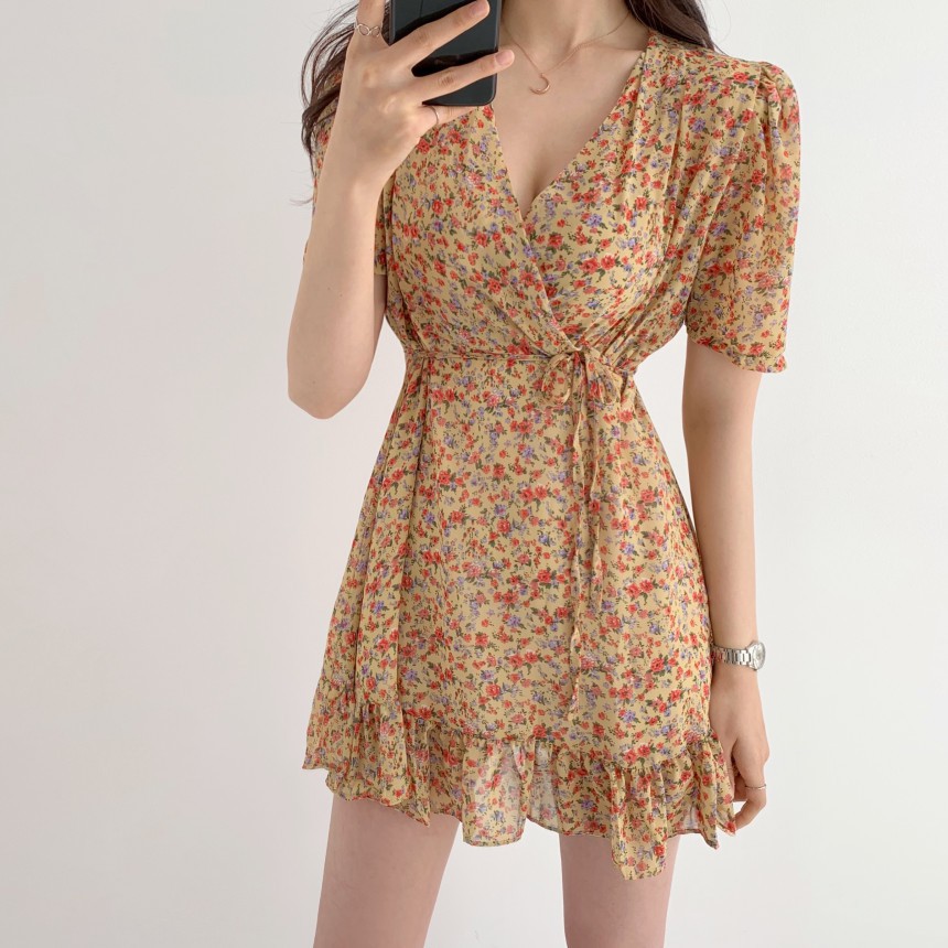 Đầm nữ hoa nhí tay ngắn dáng xòe Emilyshop