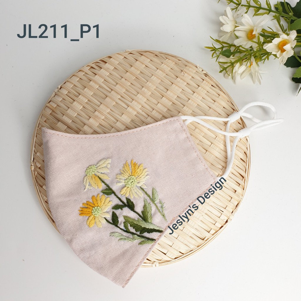 Khẩu trang thêu tay vải linen hình hoa  JL211