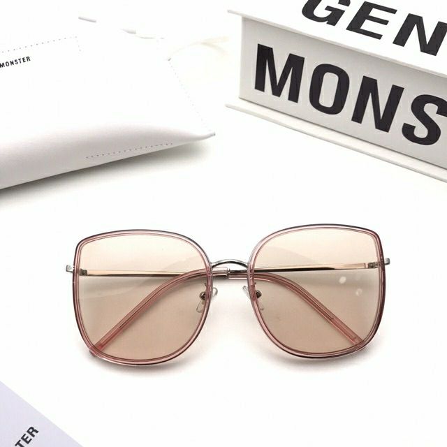 Kính thời trang GM kèm hộp