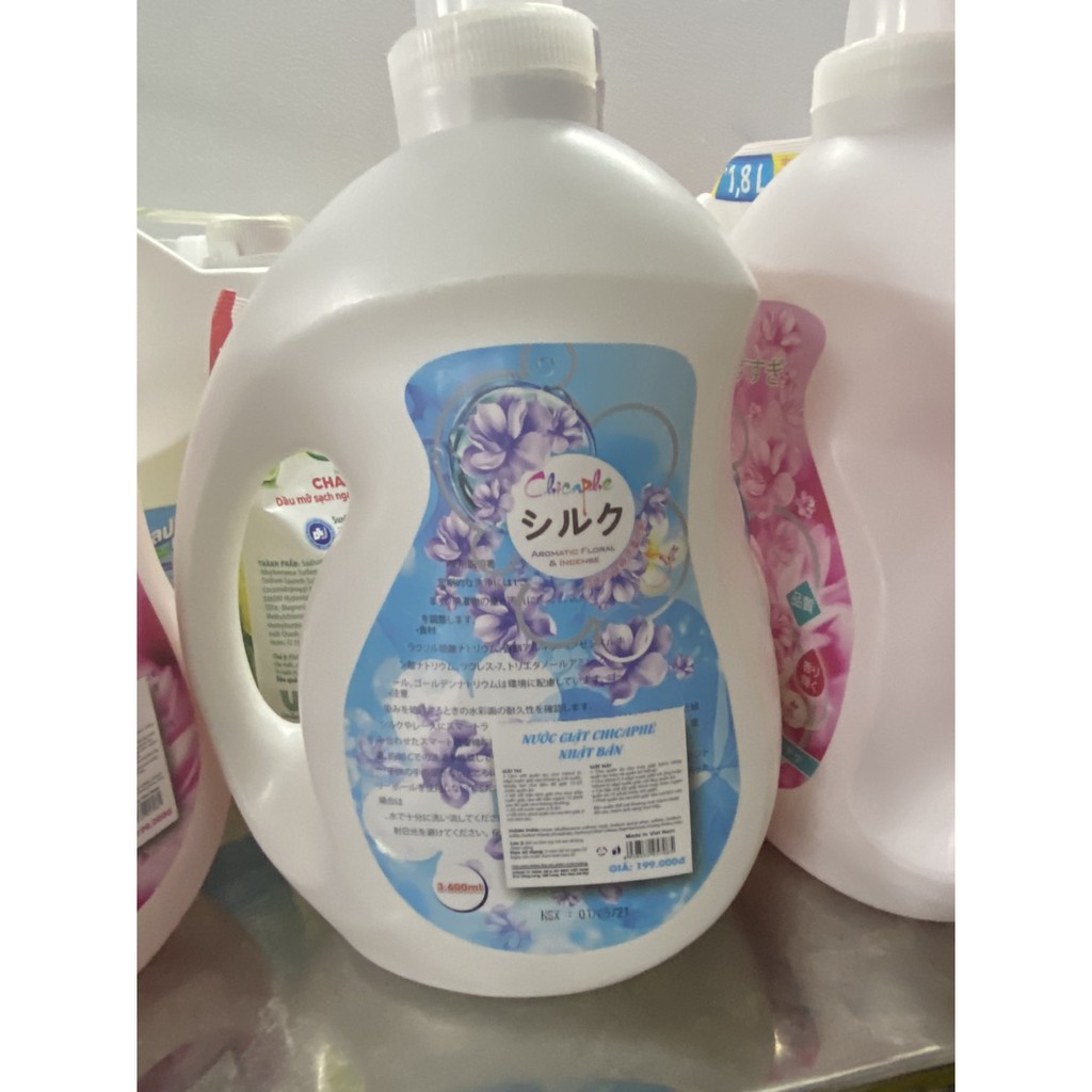 Nước giặt xả CHICAPHE Công Nghệ Nhật Bản siêu lưu hương,có chất kháng khuẩn,làm bền và sáng mầu quần áo