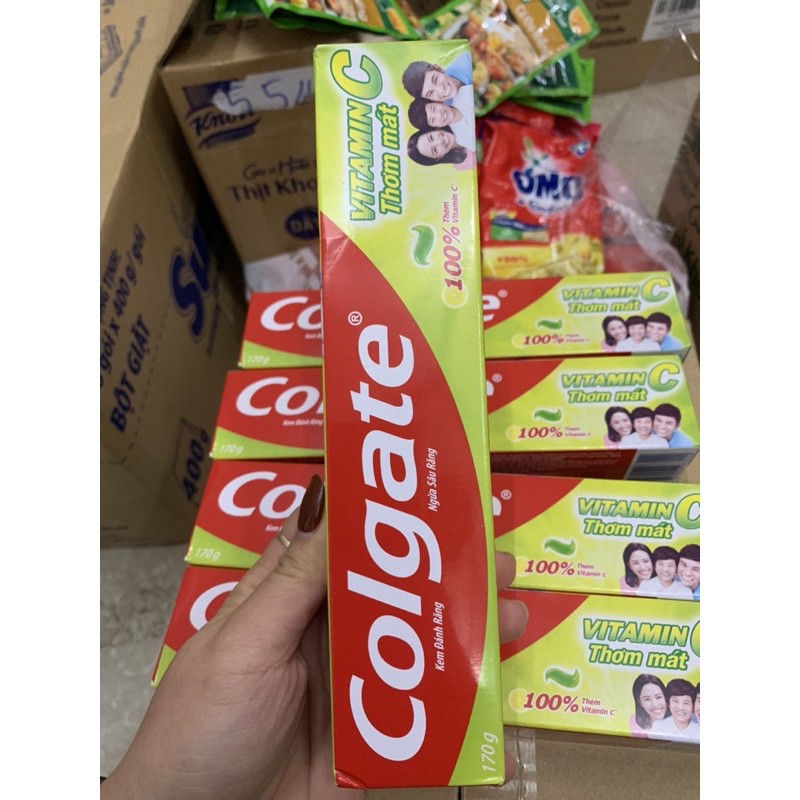 KEM ĐÁNH NGỪA SÂU RĂNG COLGATE VITAMIN C THƠM MÁT 170G