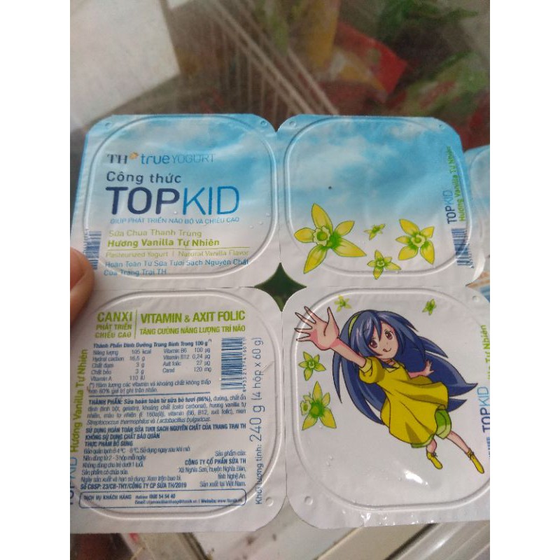 Vỉ 4 hộp sữa chua ăn Topkid TH True Yogurt